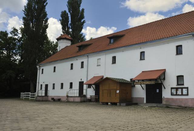 Stacja Badawcza IRZiBŻ PAN w Popielnie